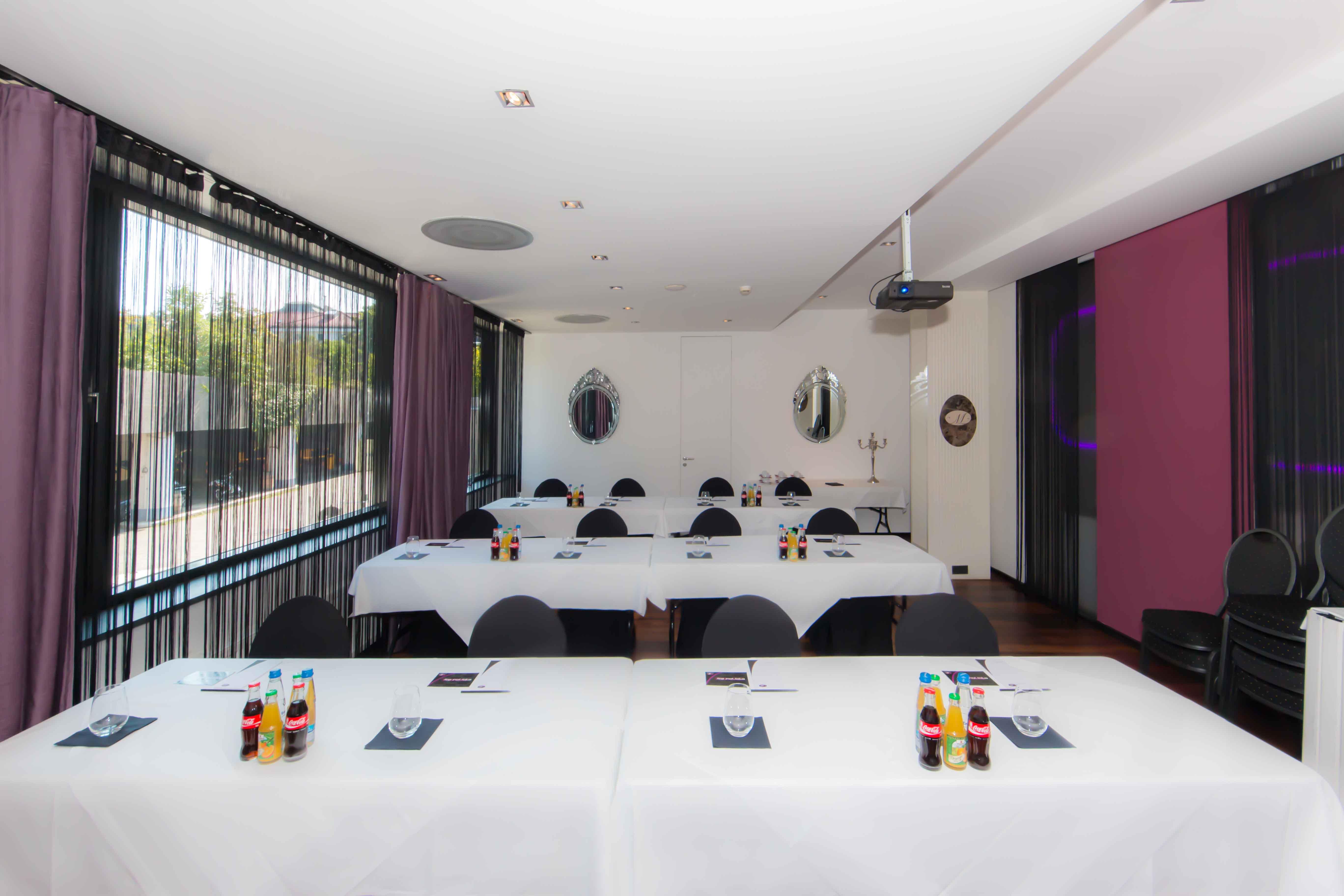 La Mansion Vi Vadi Hotel 4*